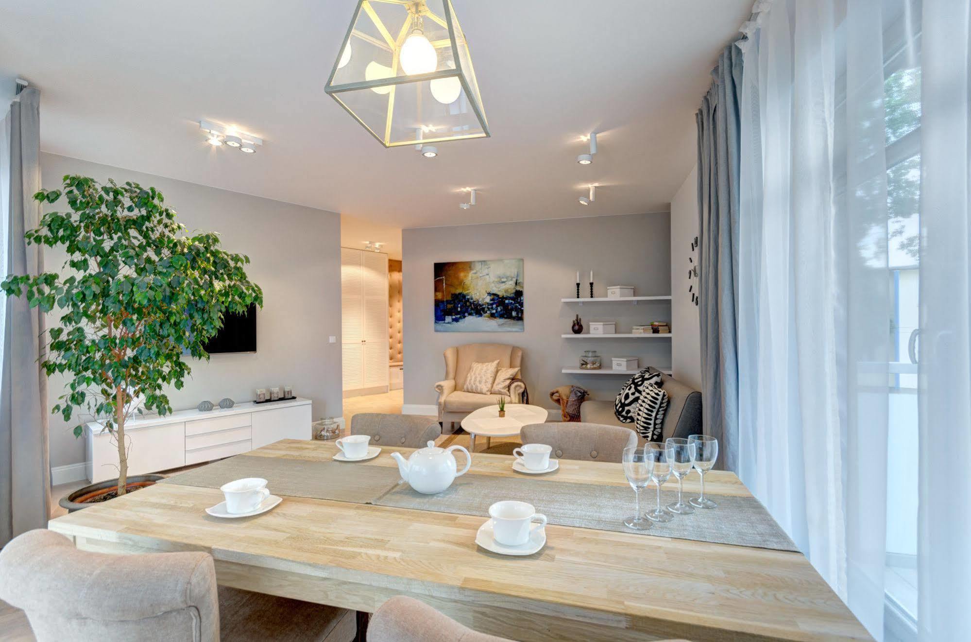 Swanky And Modern Marina Residence Сопот Екстериор снимка