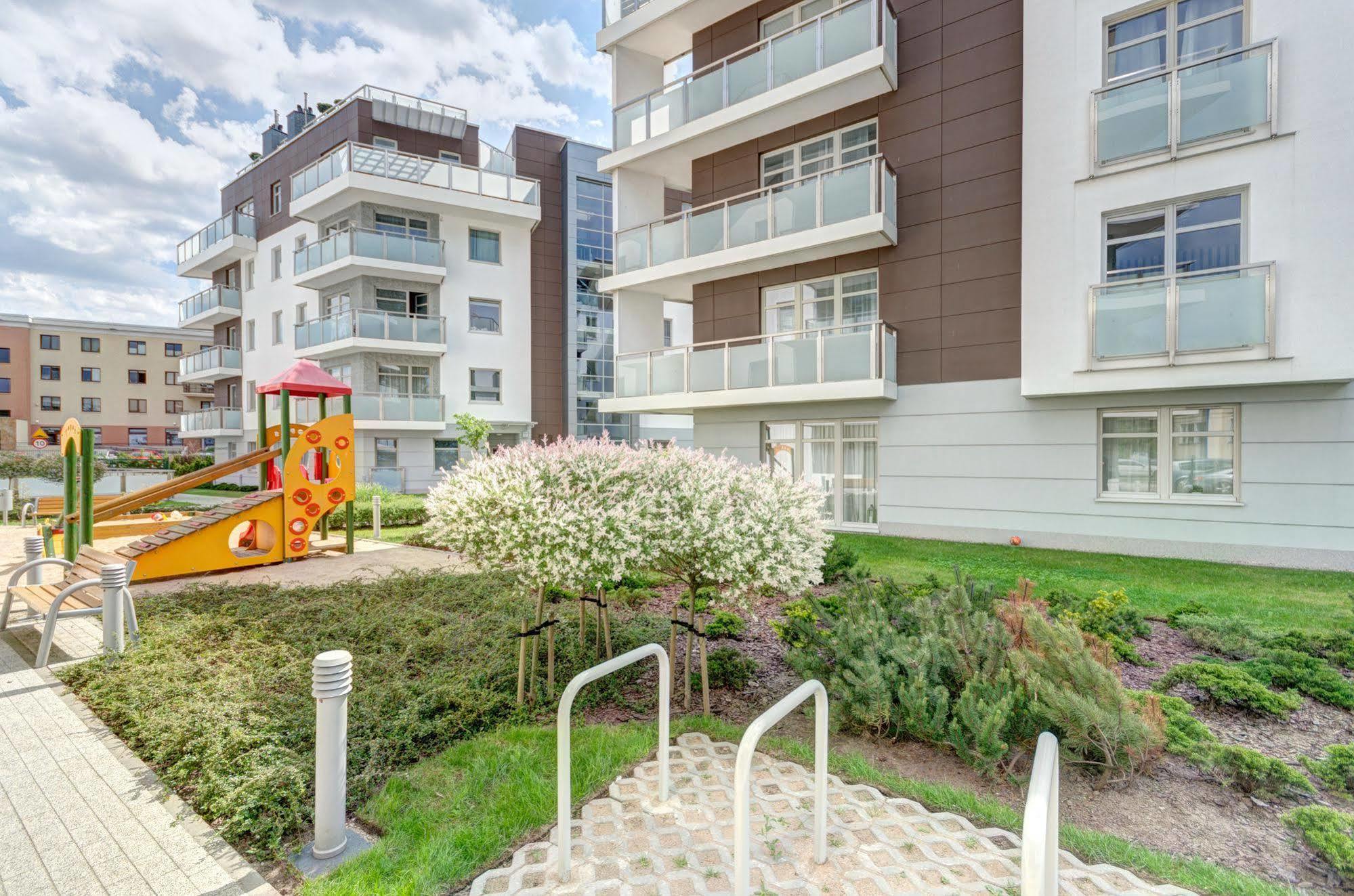Swanky And Modern Marina Residence Сопот Екстериор снимка